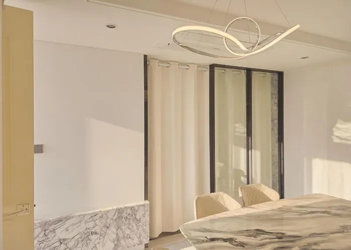 The Jongno Hotel