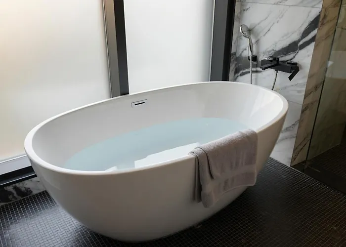 The Jongno Hotel 3*